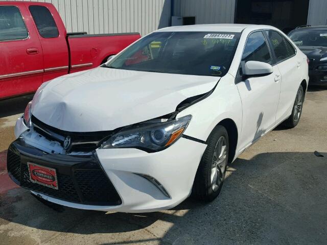 4T1BF1FK9FU475648 - 2015 TOYOTA CAMRY LE WHITE photo 2