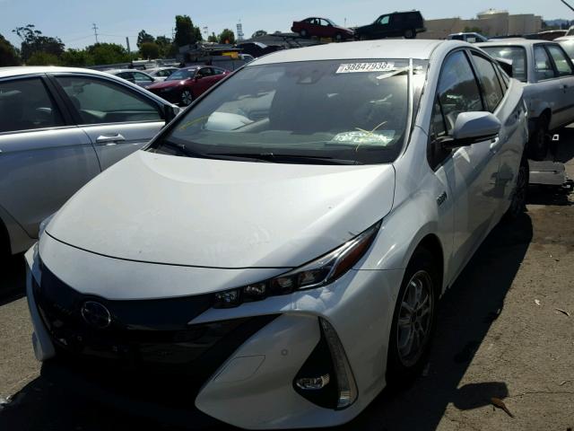 JTDKARFP1H3038362 - 2017 TOYOTA PRIUS PRIM თეთრი ფოტო 2