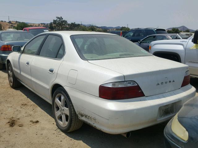 19UUA56922A009086 - 2002 ACURA 3.2TL TYPE WHITE photo 3