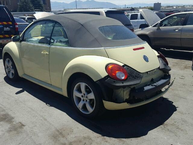 3VWSF31Y66M304272 - 2006 VOLKSWAGEN NEW BEETLE 黄色 照片 3