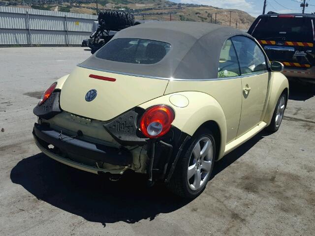 3VWSF31Y66M304272 - 2006 VOLKSWAGEN NEW BEETLE 黄色 照片 4