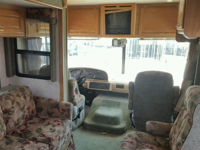 5B4LP37J6Y3318701 - 2000 BOUN MOTORHOME TWO TONE photo 5