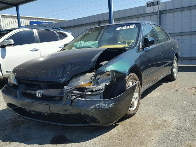 JHMCG5678YC012674 - 2000 HONDA ACCORD SE GREEN photo 2