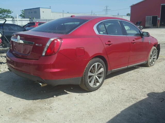 1LNHL9DR2AG611918 - 2010 LINCOLN MKS RED photo 4