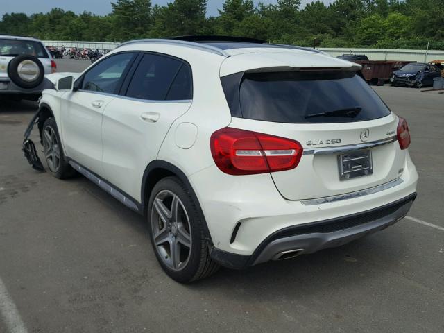 WDCTG4GB5FJ101913 - 2015 MERCEDES-BENZ GLA 250 4M WHITE photo 3