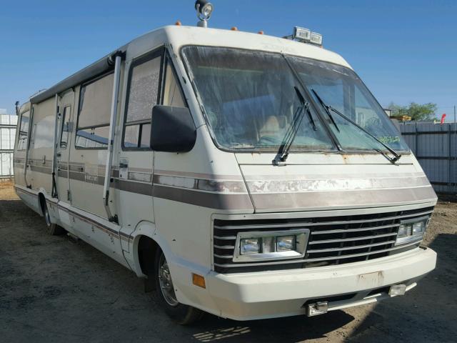 1GBKP37W2J3340285 - 1989 ITAS MOTORHOME WHITE photo 1