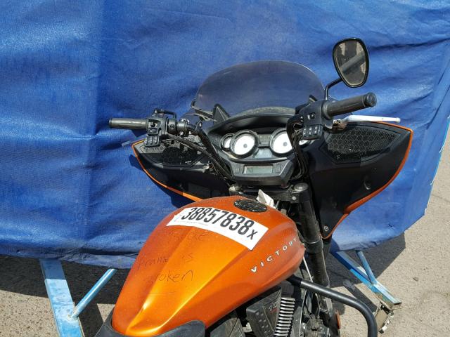 5VPDW36N6D3019131 - 2013 VICTORY MOTORCYCLES CROSS COUN Naranja foto 5