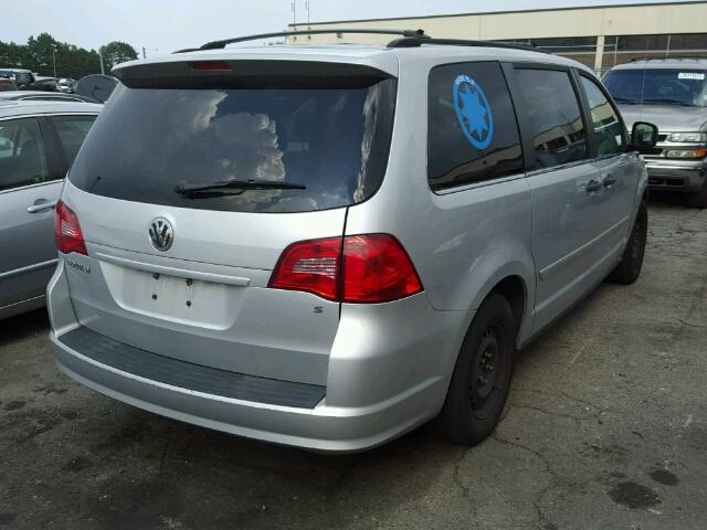 2V8HW44179R608178 - 2009 VOLKSWAGEN ROUTAN S ვერცხლისფერი ფოტო 4