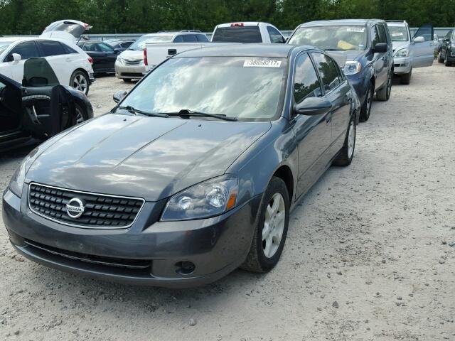 1N4AL11D95N488125 - 2005 NISSAN ALTIMA GRAY photo 2