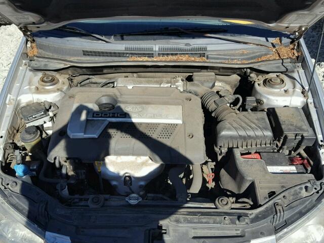 KNAFE161455108517 - 2005 KIA SPECTRA5 SILVER photo 7