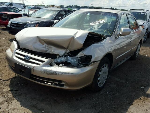 1HGCG55471A038260 - 2001 HONDA ACCORD GOLD photo 2