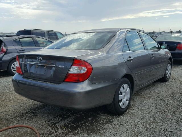 4T1BE30K42U512705 - 2002 TOYOTA CAMRY GRAY photo 4