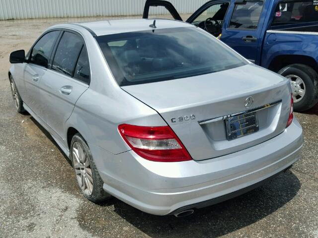 WDDGF54XX8R014924 - 2008 MERCEDES-BENZ C 300 SILVER photo 3