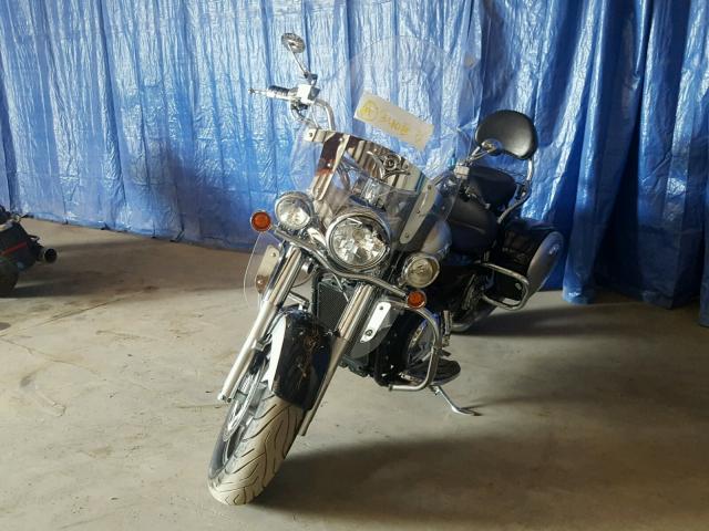 JKBVNKD165A001716 - 2005 KAWASAKI VN1600 D1 SILVER photo 2