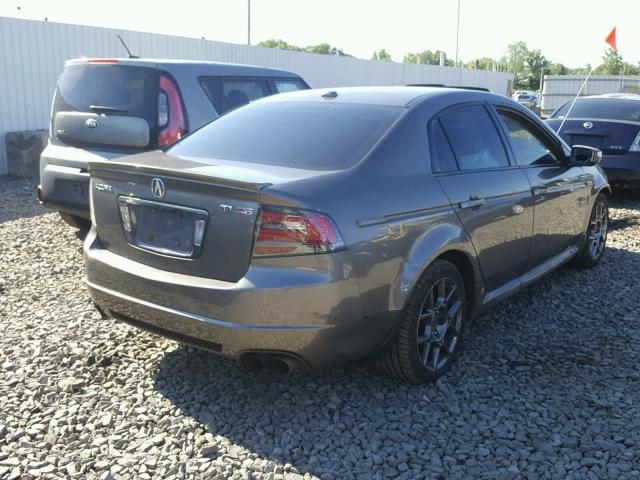 19UUA76517A013887 - 2007 ACURA TL TYPE S GRAY photo 4