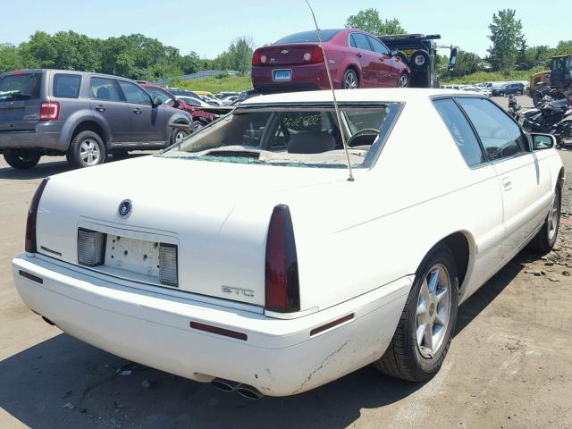 1G6EC12992B105967 - 2002 CADILLAC ELDORADO C WHITE photo 4