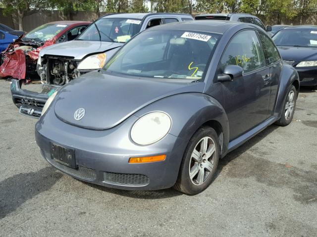 3VWRG31C86M417821 - 2006 VOLKSWAGEN NEW BEETLE 灰色 照片 2