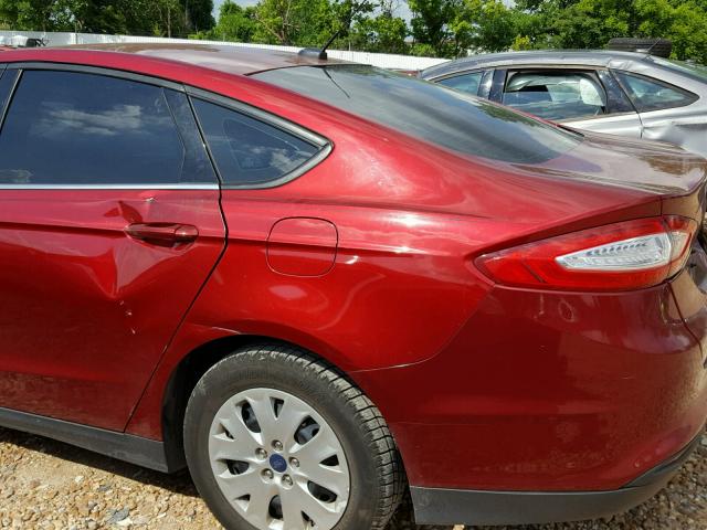 3FA6P0G72DR169568 - 2013 FORD FUSION S MAROON photo 9