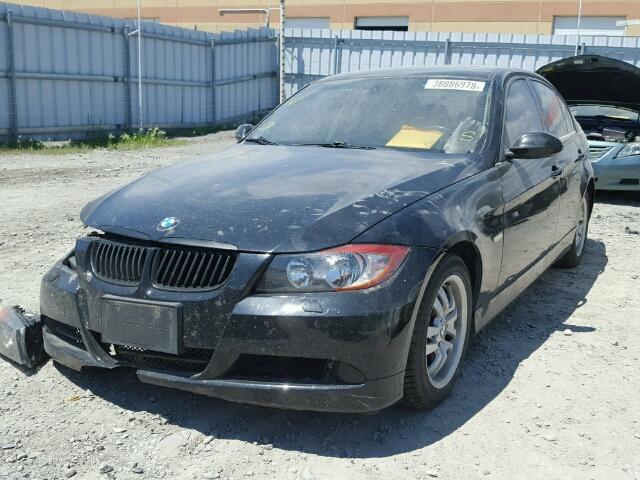 WBAVH13517KC97385 - 2007 BMW 323 I BLACK photo 2