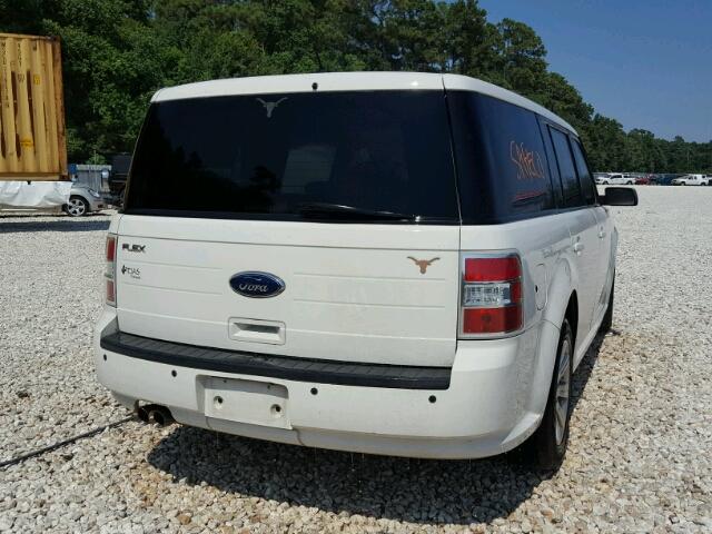 2FMGK5BC7BBD29546 - 2011 FORD FLEX SE WHITE photo 4