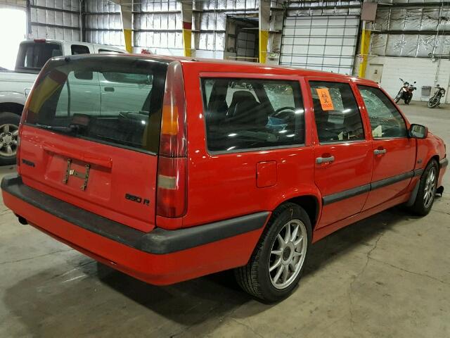 YV1LW5820T2212771 - 1996 VOLVO 850 R RED photo 4