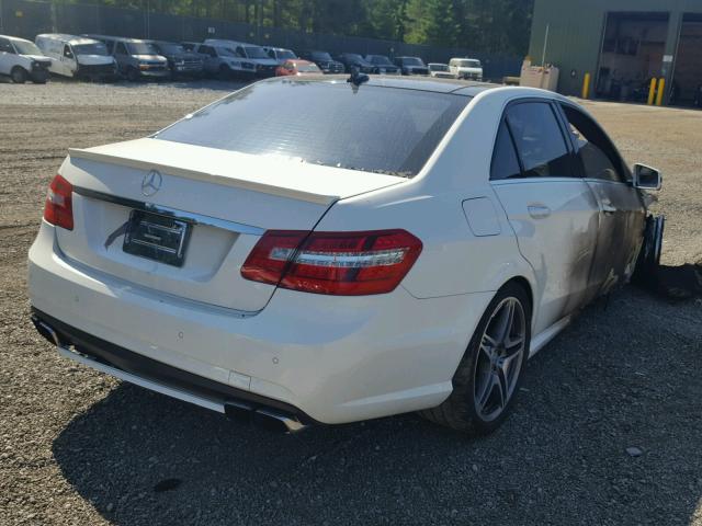 WDDHF7EB4CA641399 - 2012 MERCEDES-BENZ E 63 AMG WHITE photo 4