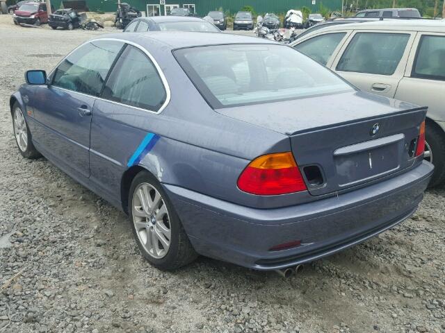 WBABN53402JU26867 - 2002 BMW 330 BLUE photo 3