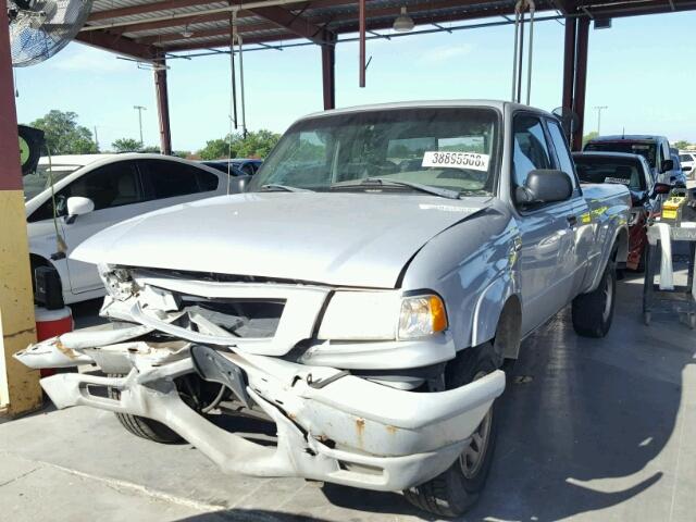 4F4YR16V72TM23149 - 2002 MAZDA B3000 CAB WHITE photo 2