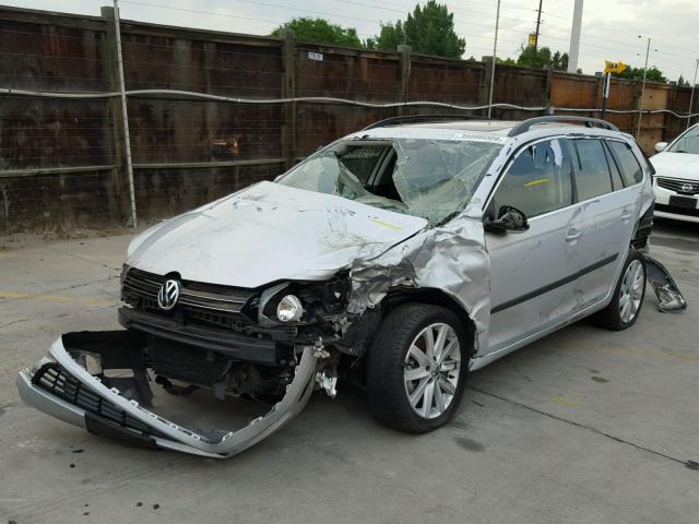 3VWML7AJ1DM627833 - 2013 VOLKSWAGEN JETTA TDI SILVER photo 2