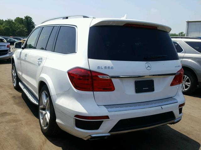 4JGDF7DE6GA644472 - 2016 MERCEDES-BENZ GL 550 4MA WHITE photo 3