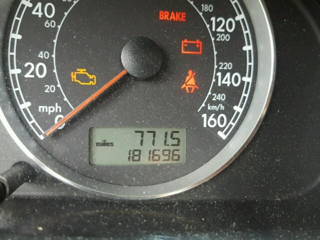 WVWRU63B45P019581 - 2005 VOLKSWAGEN PASSAT GLX GOLD photo 8