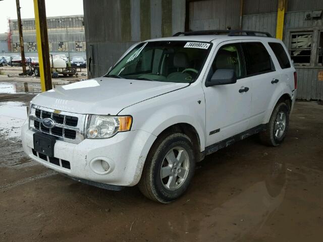 1FMCU93198KD86777 - 2008 FORD ESCAPE XLT WHITE photo 2