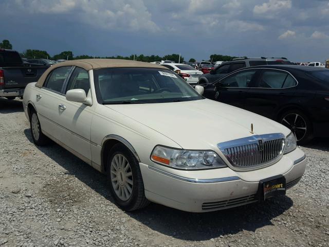 1LNHM81W43Y690376 - 2003 LINCOLN TOWN CAR E CREAM photo 1