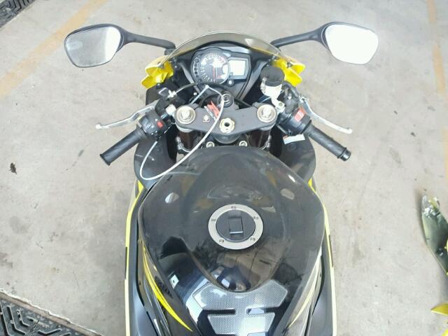 JS1GT76A552100051 - 2005 SUZUKI GSX-R1000 YELLOW photo 5