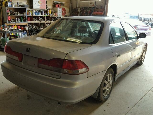 JHMCG56762C024507 - 2002 HONDA ACCORD SE SILVER photo 4