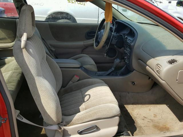 1G2WP12K41F245588 - 2001 PONTIAC GRAND PRIX RED photo 5