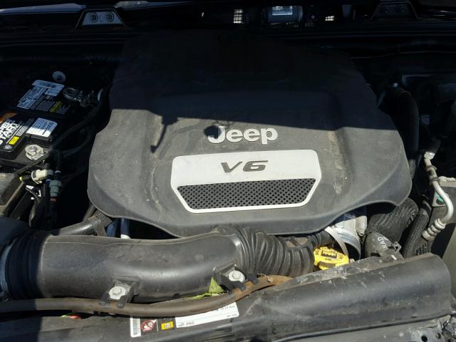 1C4AJWAG8EL293877 - 2014 JEEP WRANGLER S GRAY photo 7