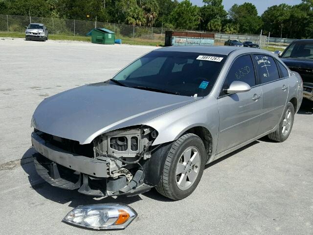 2G1WT58K681245446 - 2008 CHEVROLET IMPALA LT SILVER photo 2