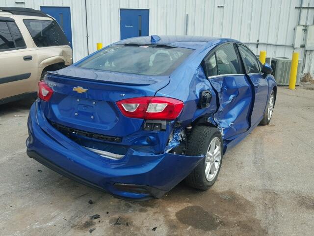 1G1BE5SM7G7273230 - 2016 CHEVROLET CRUZE LT BLUE photo 4