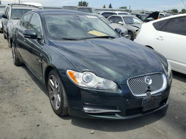 SAJWA0FB7BLS07780 - 2011 JAGUAR XF GREEN photo 1