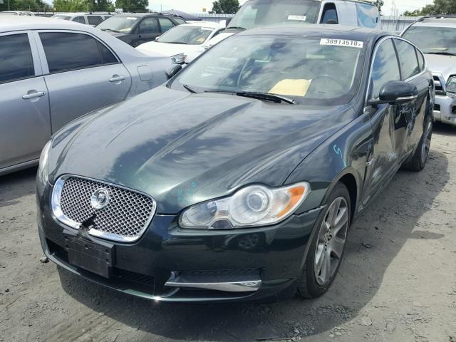 SAJWA0FB7BLS07780 - 2011 JAGUAR XF GREEN photo 2