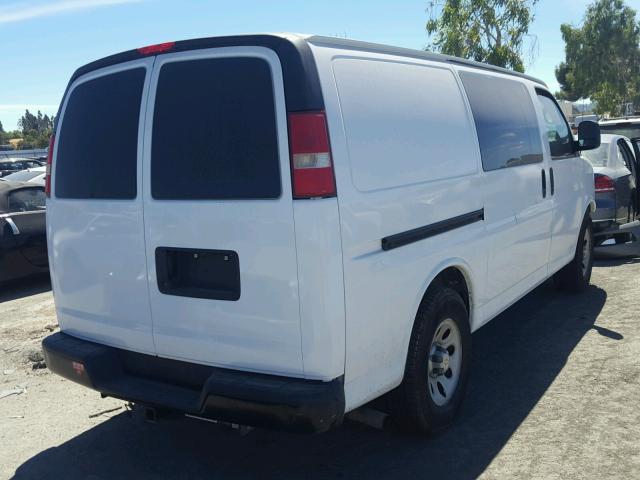 1GCFH154591178577 - 2009 CHEVROLET EXPRESS G1 WHITE photo 4