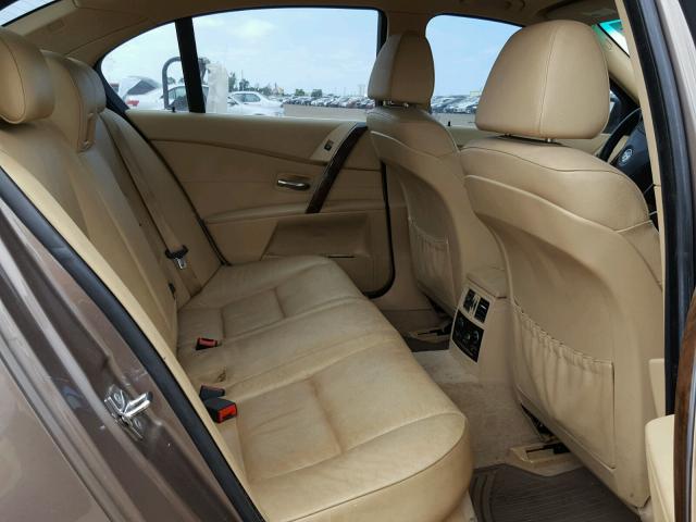 WBANF73507CU28225 - 2007 BMW 530 XI Brązowy zdjęcie 6