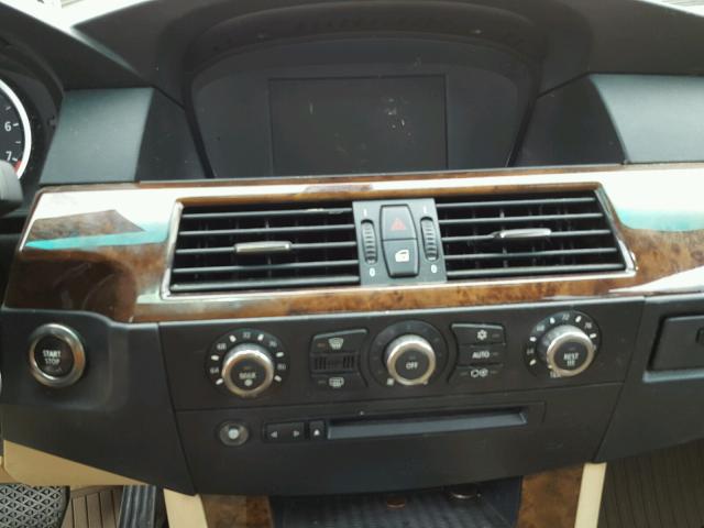 WBANF73507CU28225 - 2007 BMW 530 XI Brązowy zdjęcie 9