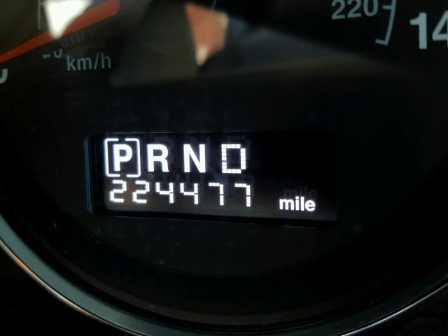 1J4RH4GKXAC115665 - 2010 JEEP COMMANDER WHITE photo 8