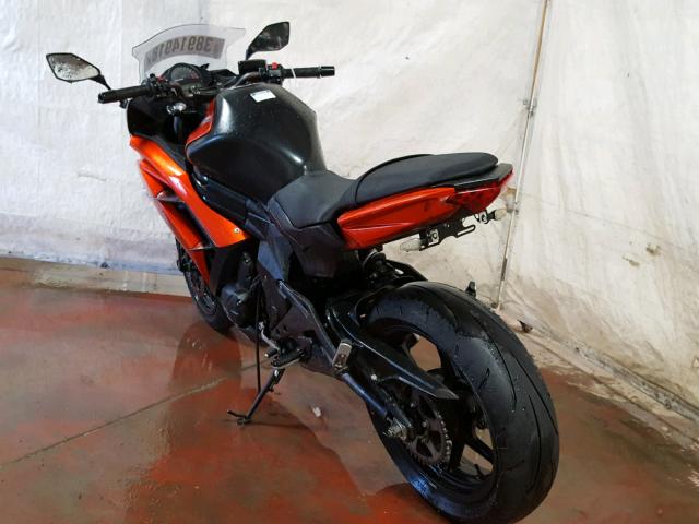 JKAEXEE17EDA16533 - 2014 KAWASAKI EX650 E ORANGE photo 3