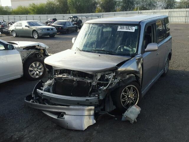 JTLKT324664113541 - 2006 TOYOTA SCION XB GRAY photo 2