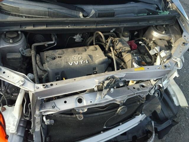 JTLKT324664113541 - 2006 TOYOTA SCION XB GRAY photo 7