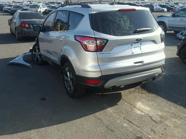 1FMCU0GD0HUC51126 - 2017 FORD ESCAPE SE SILVER photo 3