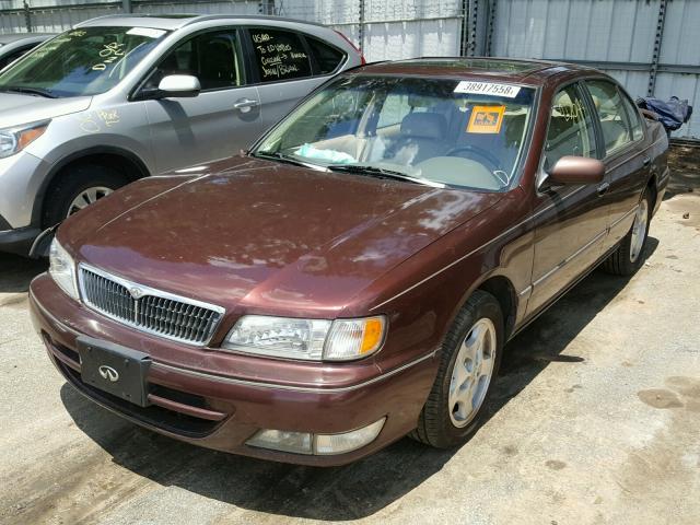 JNKCA21A5WT632107 - 1998 INFINITI I30 MAROON photo 2